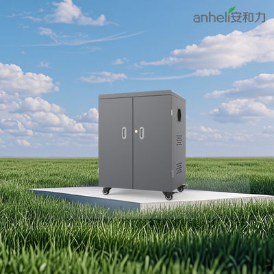 Wózek do ładowania z 54 portami USB, z wejściem 100-250V, wentylatorami chłodzącymi i zamkami do bezpiecznego przechowywania tabletów